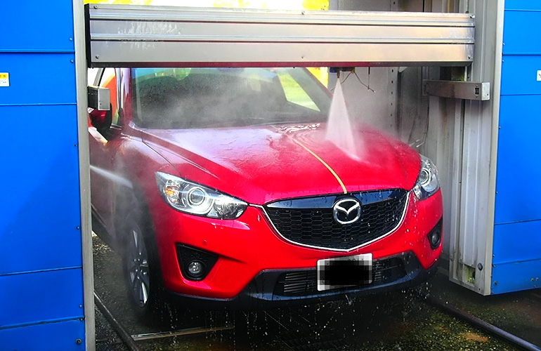 ガラスコーティングした車を洗車機にかけるのはng メリットデメリット比較 ピカピカレインブログ